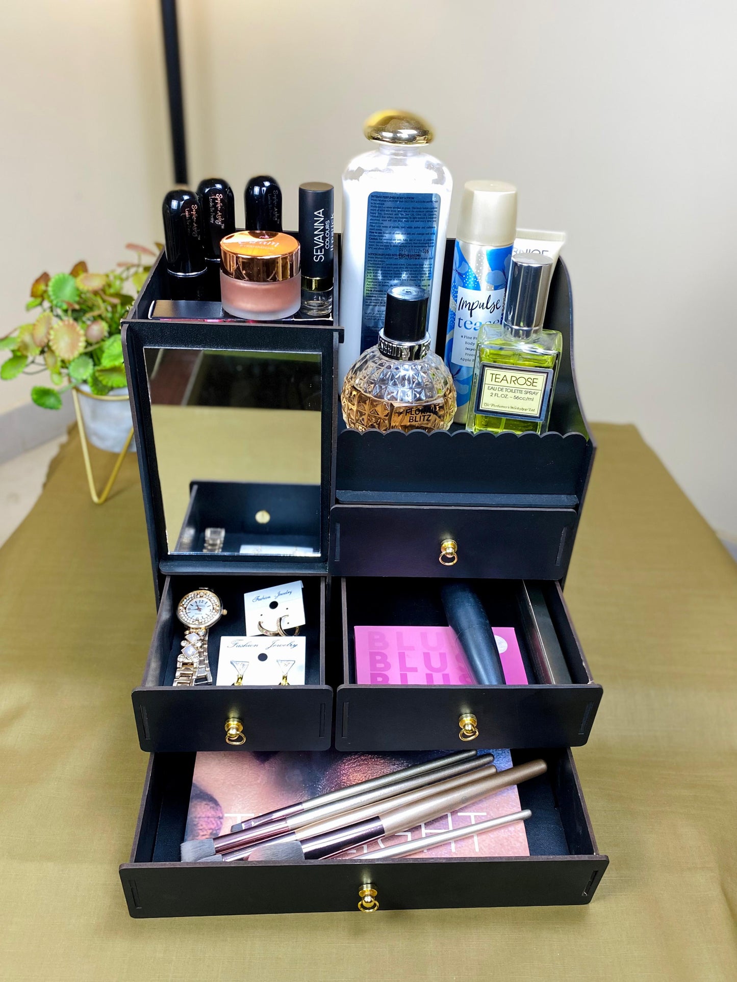 Wooden Vanity Dresser